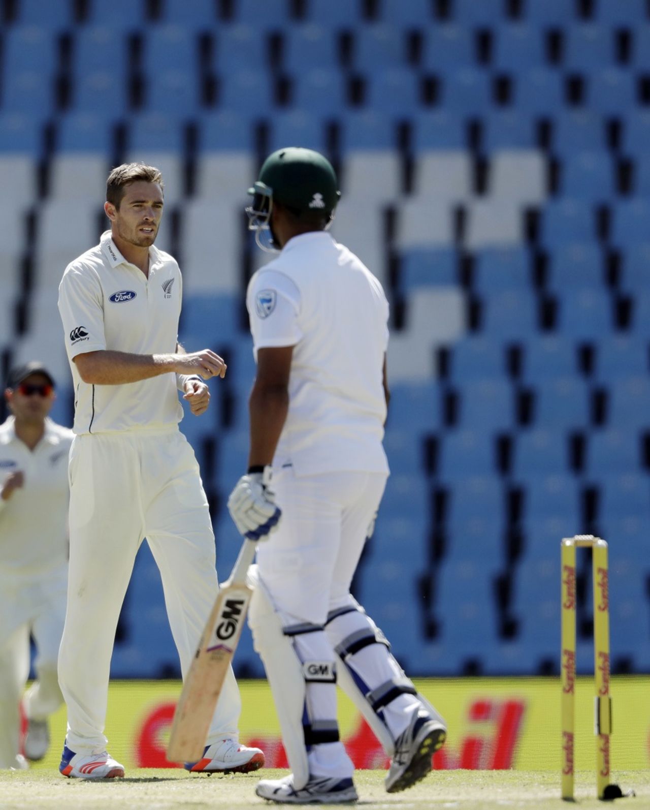 Tim Southee dismissed Vernon Philander before South Africa declared, South Africa v New Zealand, 2nd Test, Centurion, 4th day, August 30, 2016