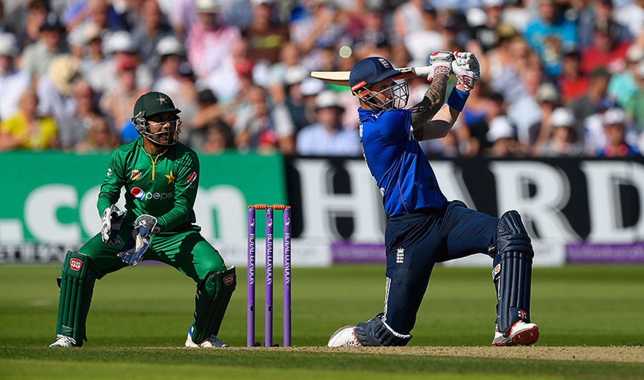 Alex Hales slams a six over deep midwicket, England v Pakistan, 3rd ODI, Trent Bridge, August 30, 2016