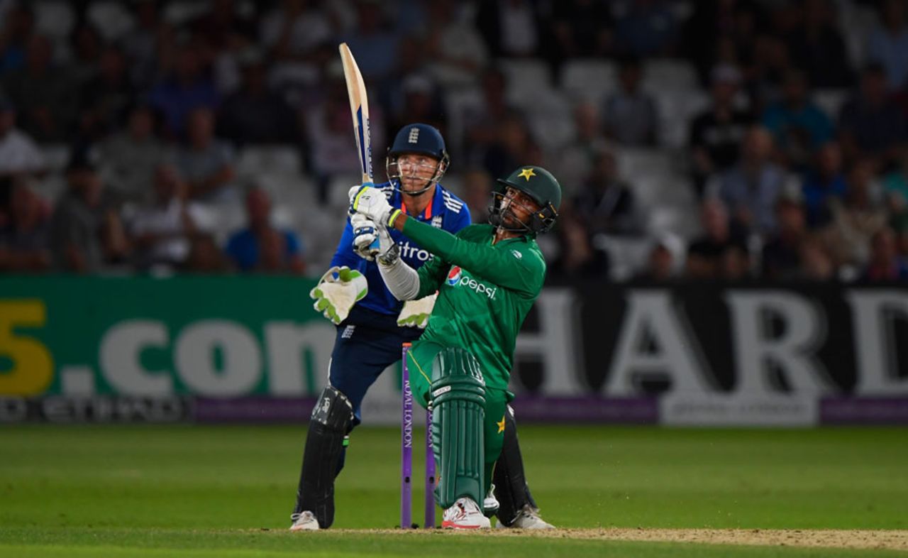 Mohammad Amir smashed a 22-ball fifty from No. 11 to delay the inevitable, England v Pakistan, 3rd ODI, Trent Bridge, August 30, 2016