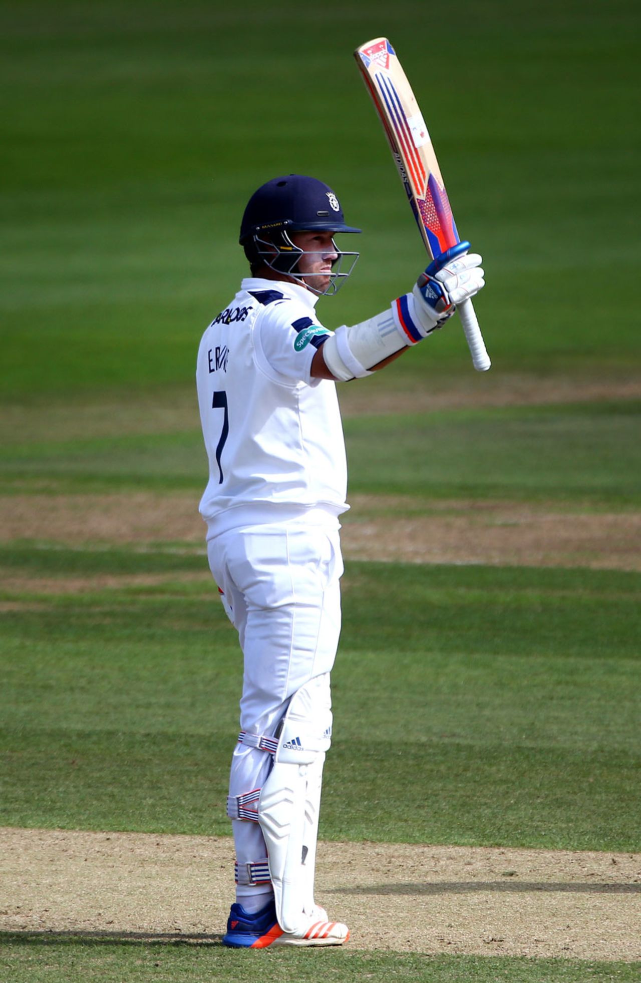 Sean Ervine acknowledges his fifty, Hampshire v Yorkshire, County Championship, Division One, Ageas Bowl, 2nd day, September 1, 2016