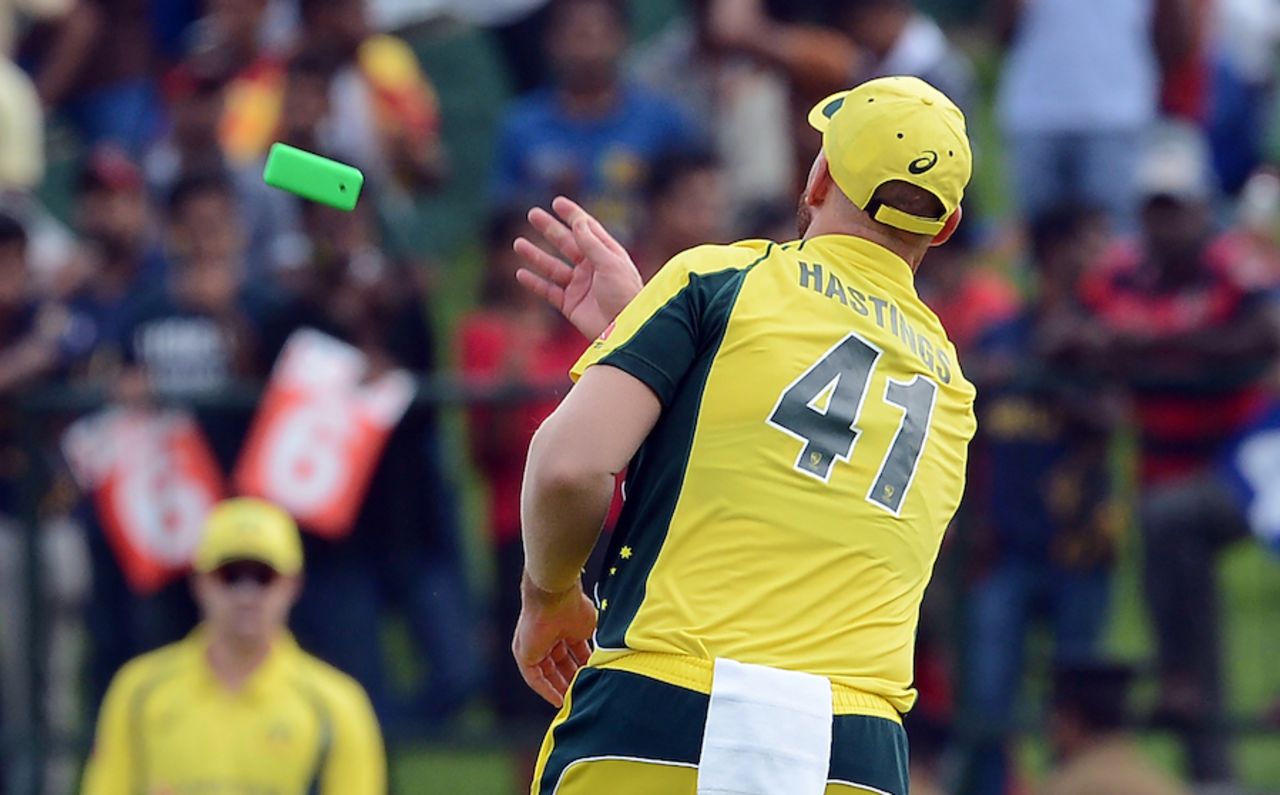 Phone a friend? John Hastings throws a mobile phone towards the umpire, Sri Lanka v Australia, 5th ODI, Pallekele, September 4, 2016