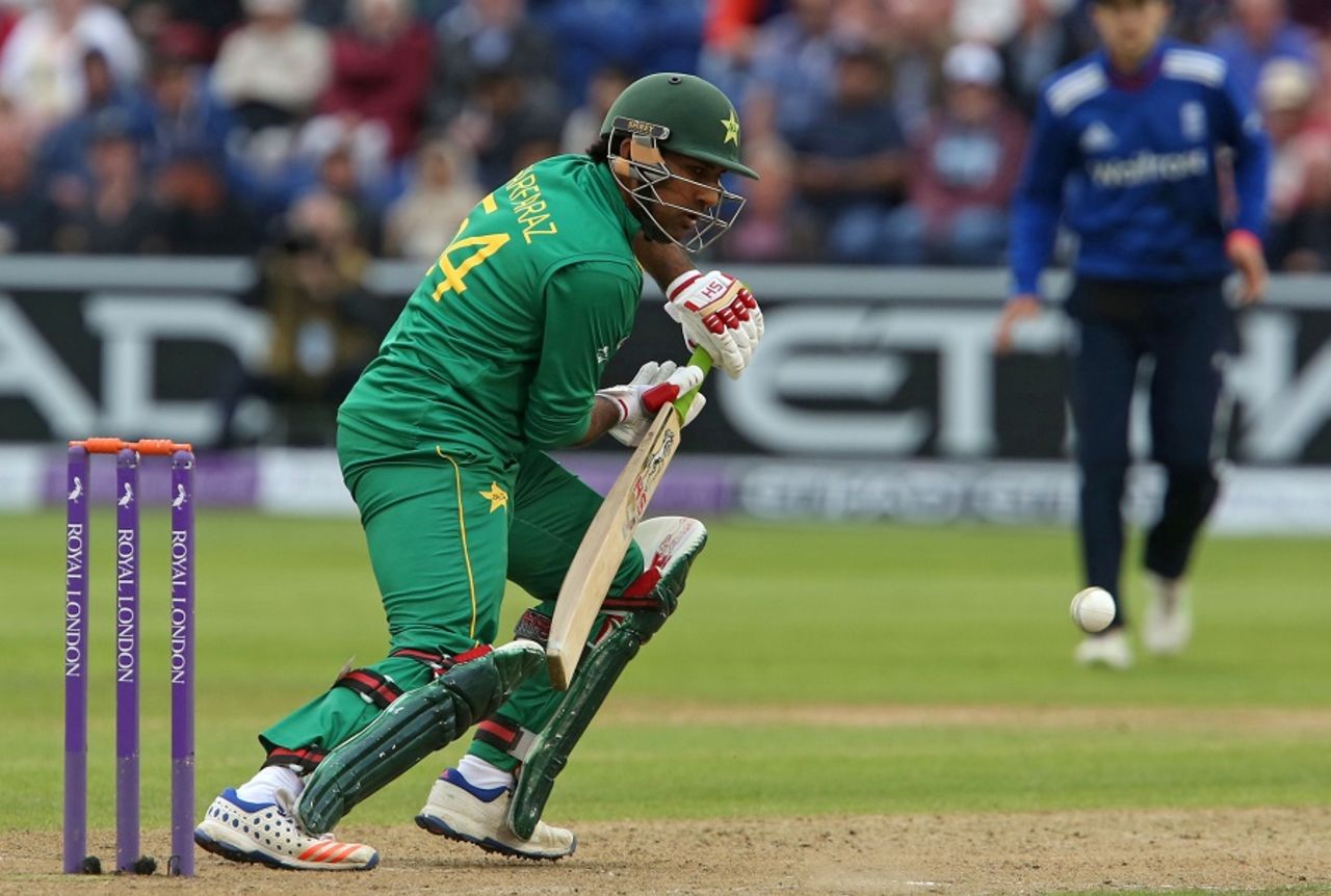 Sarfraz Ahmed steers one to third man, England v Pakistan, 5th ODI, Cardiff, September 4, 2016