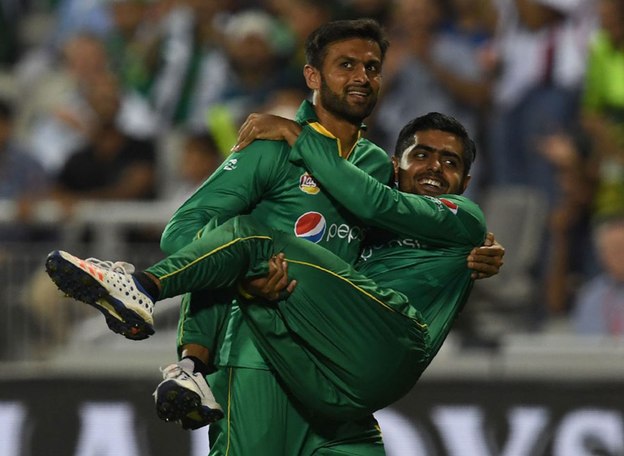 Shoaib Malik carried Babar Azam off the field after he hurt his ankle, England v Pakistan, only T20, Old Trafford, September 7, 2016