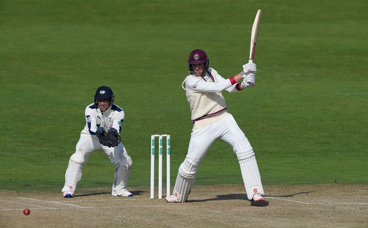 Craig Overton helped Lewis Gregory add a stand of 101, Yorkshire v Somerset, County Championship, Division One, Headingley, 2nd day, September 13, 2016