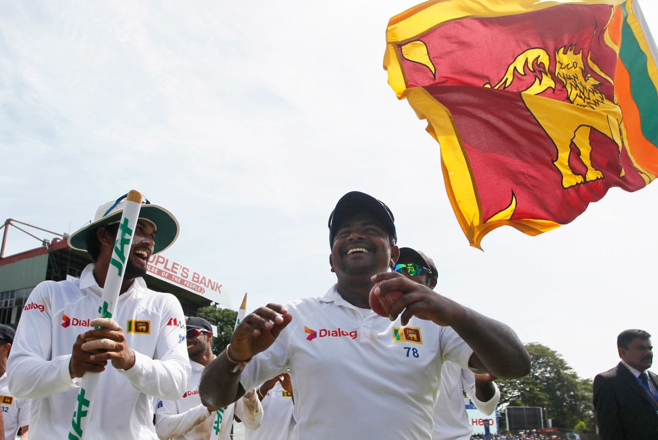 Rangana Herath celebrates Sri Lanka's win, Sri Lanka v Australia, 3rd Test, SSC, 5th day, August 17, 2016