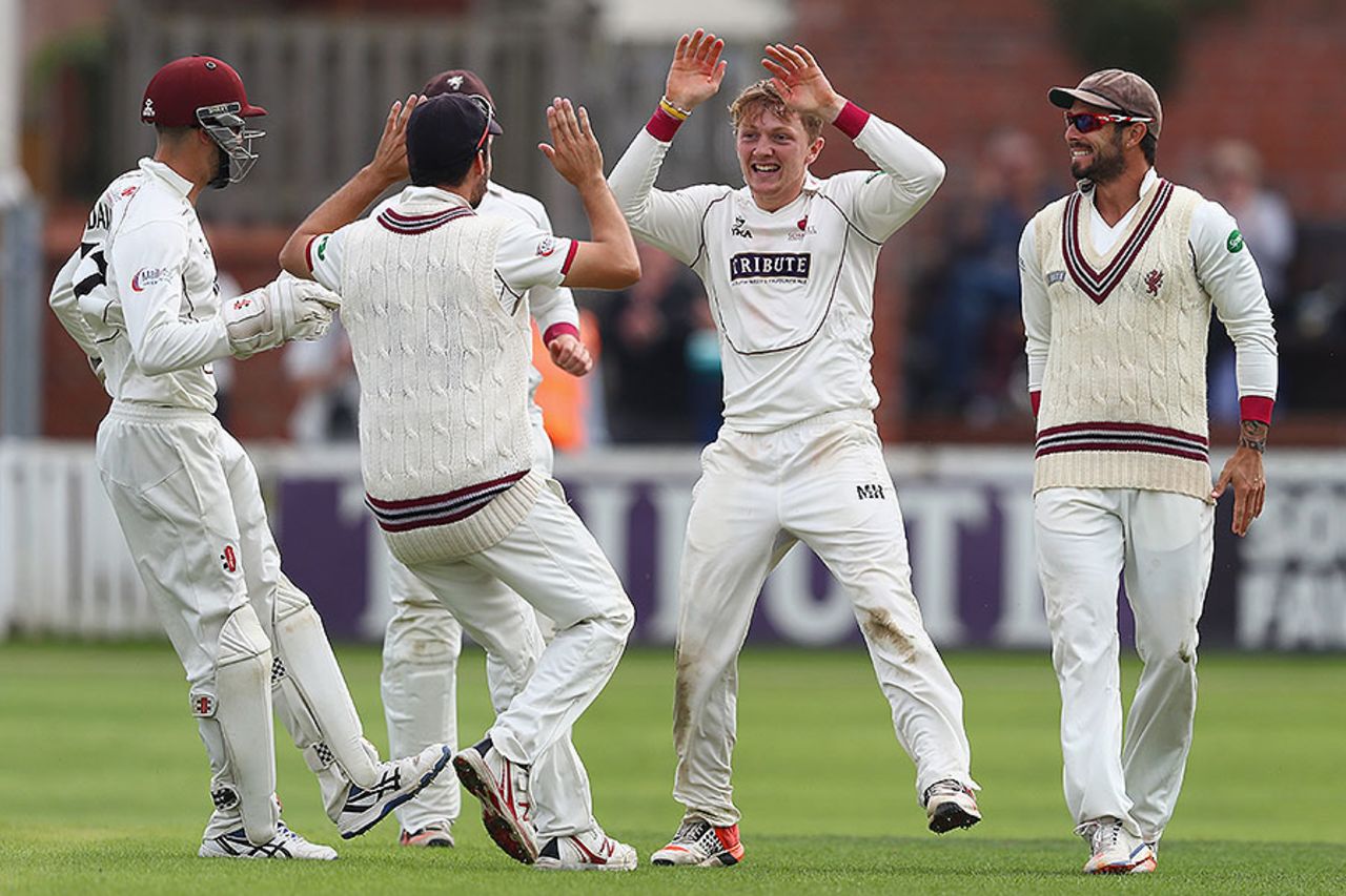 Dom Bess celebrates the caught-and-bowled of Michael Lumb, Somerset v Nottinghamshire, County Championship, Division One, Taunton, 2nd day, September 21, 2016