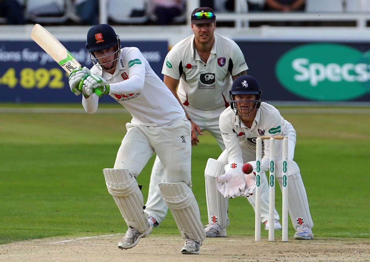 Dan Lawrence top-scored with 88, Kent v Essex, County Championship, Division Two, Canterbury, 3rd day, September 22, 2016