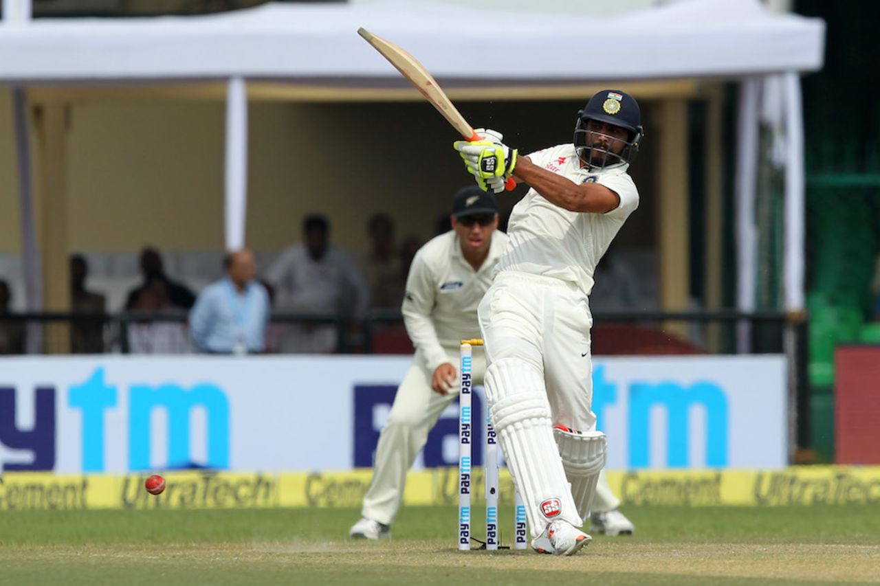 Ravindra Jadeja continued his aggressive approach on the second day, India v New Zealand, 1st Test, Kanpur, 2nd day, September 23, 2016