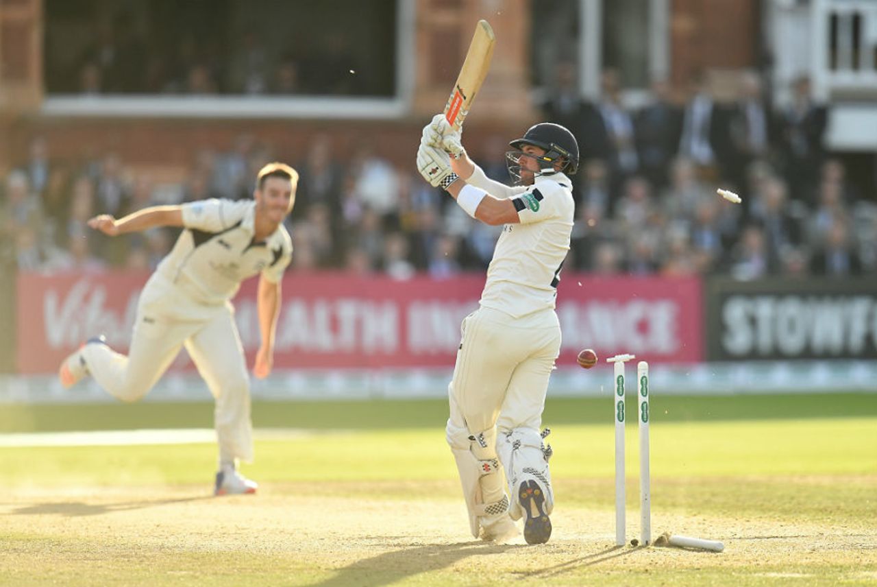 Toby Roland-Jones bowls Andrew Hodd to close in on the title, Middlesex v Yorkshire, County Championship, Division One, Lord's, September 23, 2016
