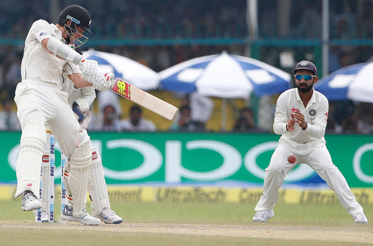 Mitchell Santner rocks back and plays a cut, India v New Zealand, 1st Test, Kanpur, 5th day, September 26, 2016