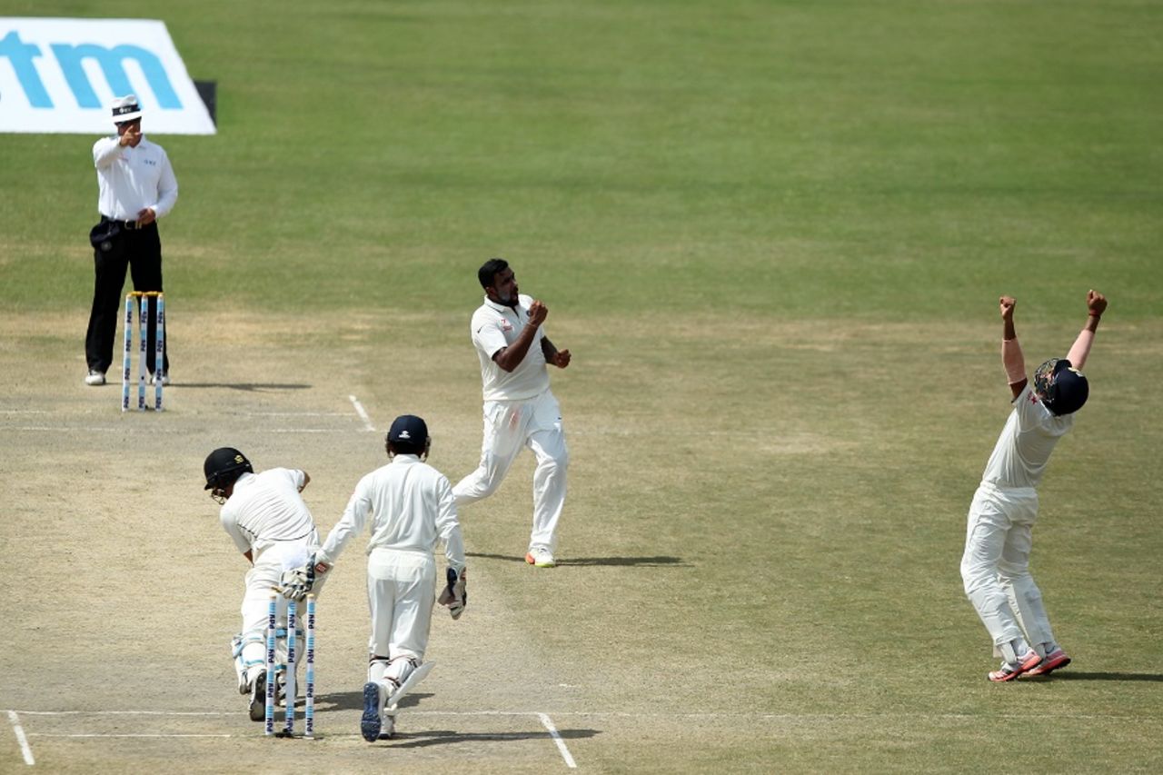 R Ashwin exults after dismissing last man Neil Wagner, India v New Zealand, 1st Test, Kanpur, 5th day, September 26, 2016