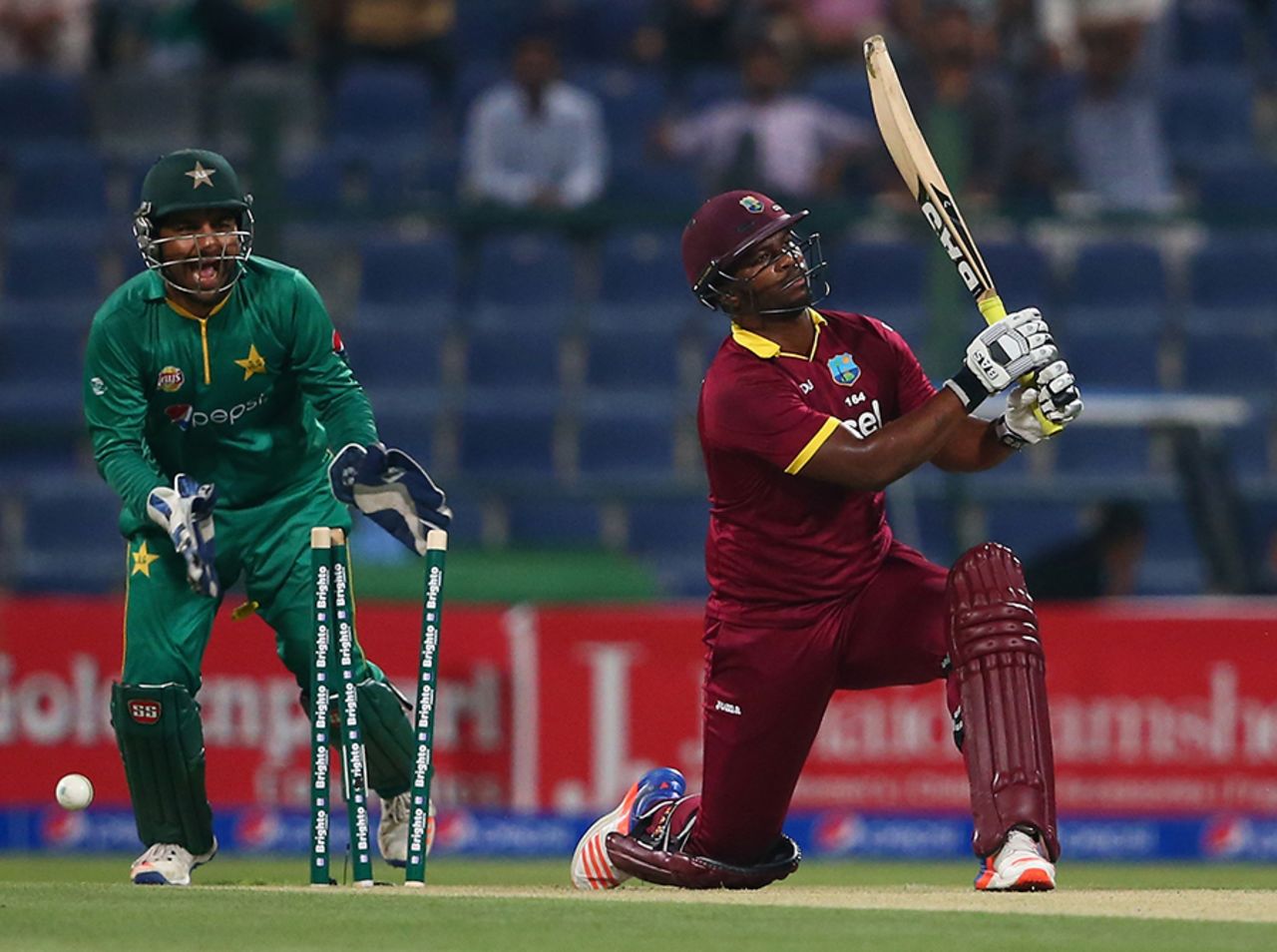 Johnson Charles was bowled for 5 by Imad Wasim, Pakistan v West Indies, 3rd T20I, Abu Dhabi, September 27, 2016