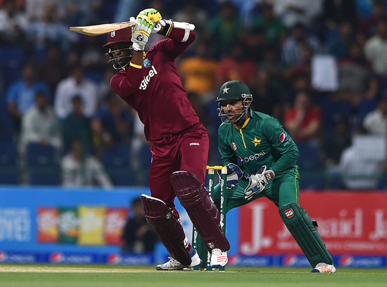 Marlon Samuels drives during his knock of 42 not out, Pakistan v West Indies, 3rd T20I, Abu Dhabi, September 27, 2016