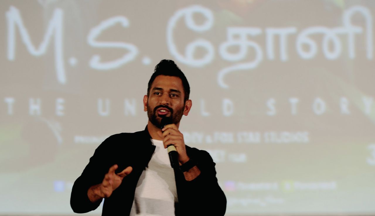 MS Dhoni talks at a promotional event for the movie <i>M.S. Dhoni: The Untold Story</i>, Chennai, September 23, 2016