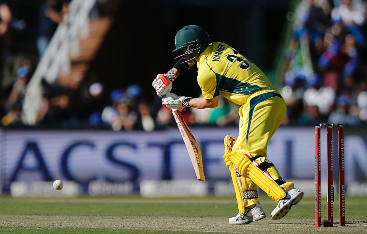 David Warner kept Australia afloat early on, South Africa v Australia, 2nd ODI, Johannesburg, October 2, 2016