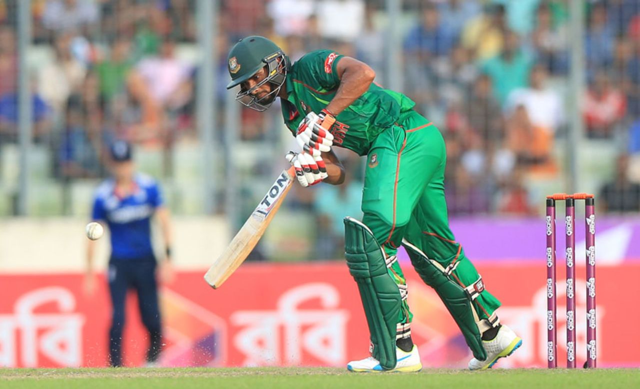 Mahmudullah anchored the innings with a half-century, Bangladesh v England, 2nd ODI, Mirpur, October 9, 2016