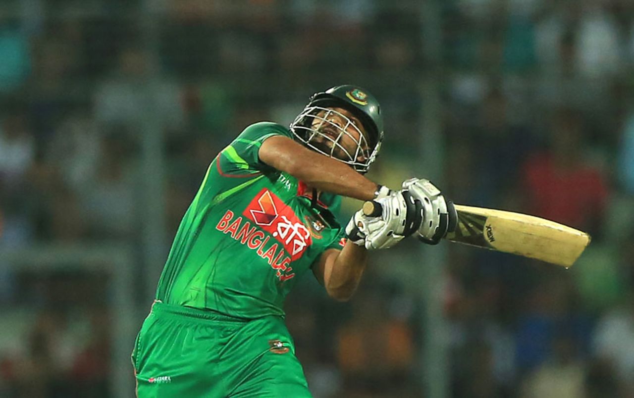 Mashrafe Mortaza clubbed 44 off 29 balls, Bangladesh v England, 2nd ODI, Mirpur, October 9, 2016