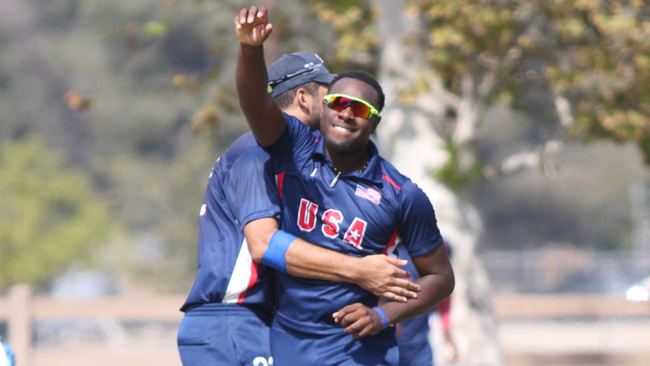 Steven Taylor celebrates after taking the wicket of Nikhil Dutta, USA v Canada, Auty Cup, Los Angeles, October 13, 2016