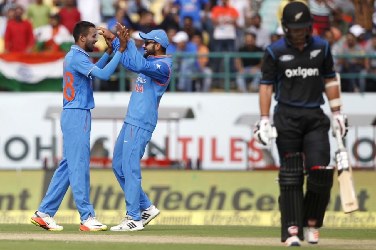 Hardik Pandya took three wickets in his opening spell in ODIs, India v New Zealand, 1st ODI, Dharamsala, October 16, 2016