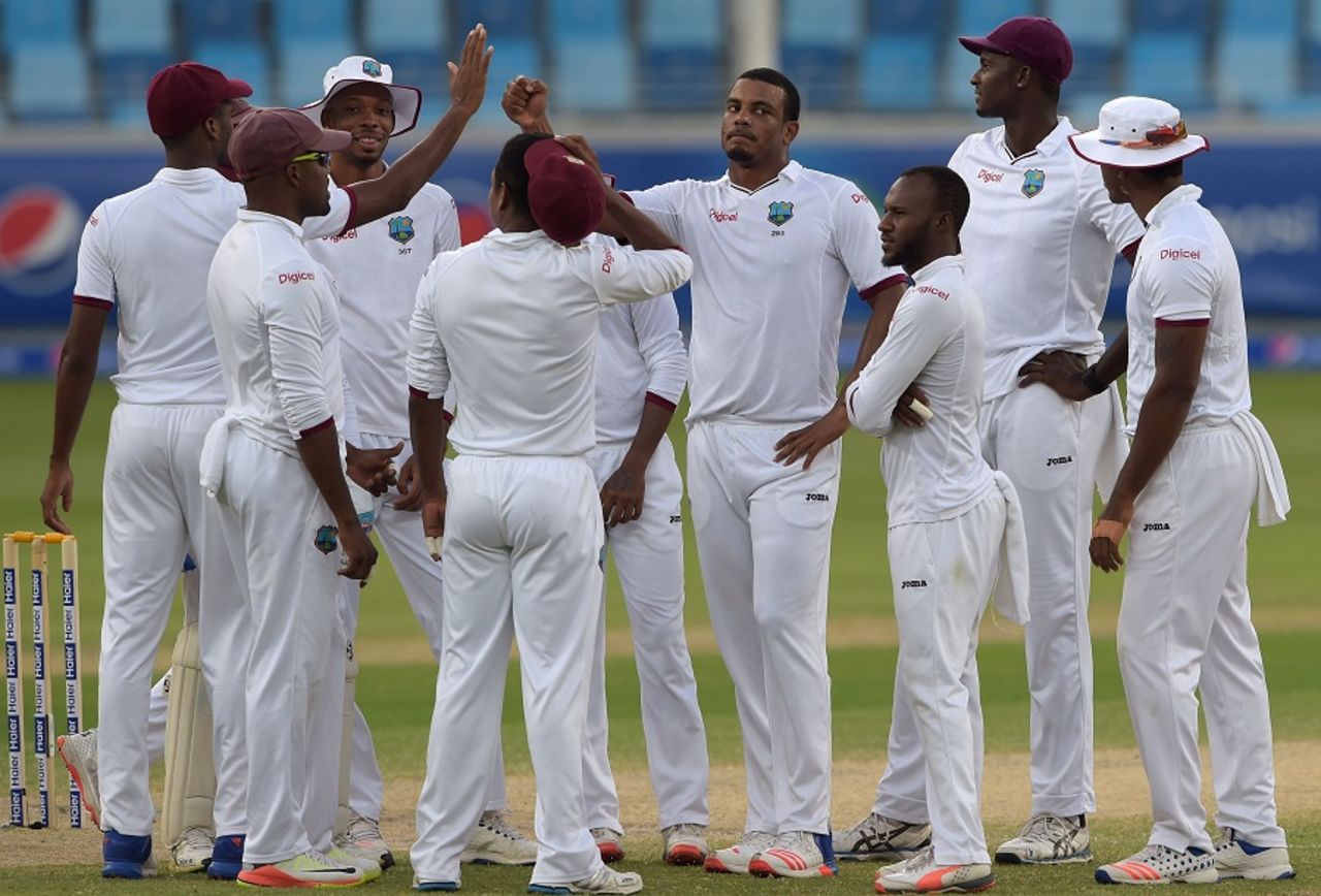 Shannon Gabriel dismissed Azhar Ali early in Pakistan's second innings, Pakistan v West Indies, 1st Test, Dubai, 4th day, October 16, 2016