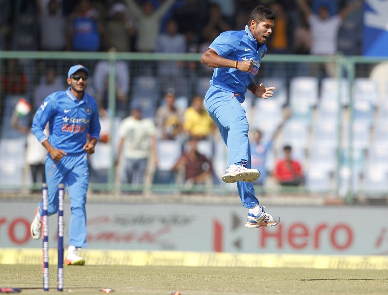 Umesh Yadav was elated with his early strike, India v New Zealand, 2nd ODI, Delhi, October 20, 2016