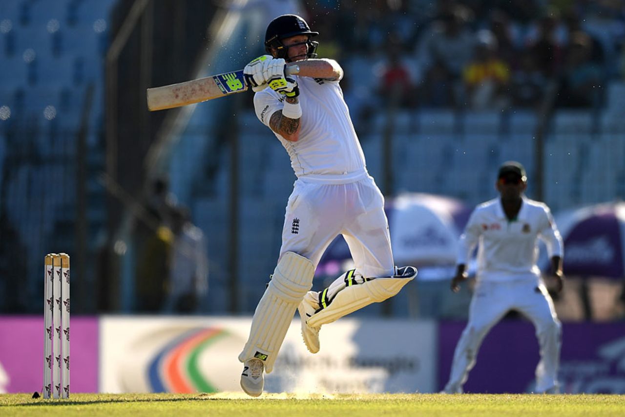 Ben Stokes swings away a pull shot, Bangladesh v England, 1st Test, Chittagong, 3rd day, October 22, 2016