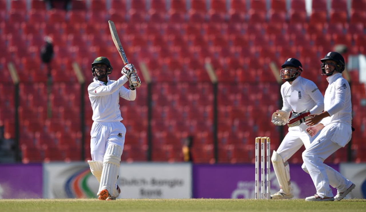 Sabbir Rahman's aggression kept Bangladesh in the hunt, Bangladesh v England, 1st Test, Chittagong, 4th day, October 23, 2016