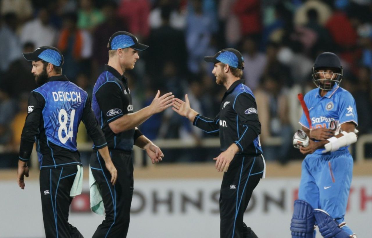 Kane Williamson and James Neesham celebrate New Zealand's series-levelling win, India v New Zealand, 4th ODI, Ranchi, October 26, 2016