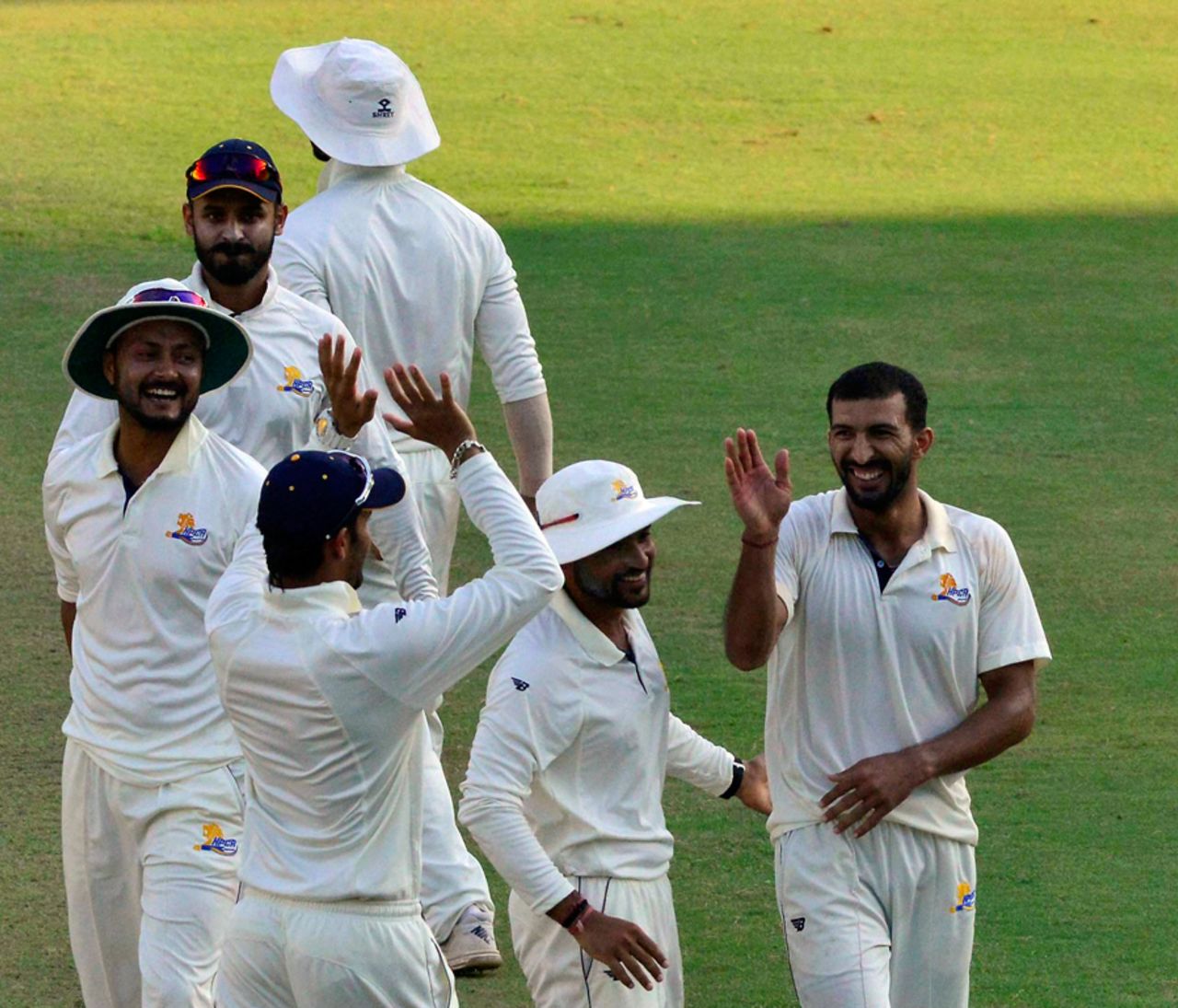 Rishi Dhawan's six-wicket haul led Himachal's fightback, Himachal Pradesh v Hyderabad, Ranji Trophy, Group C, Guwahati, 2nd day, October 28, 2016