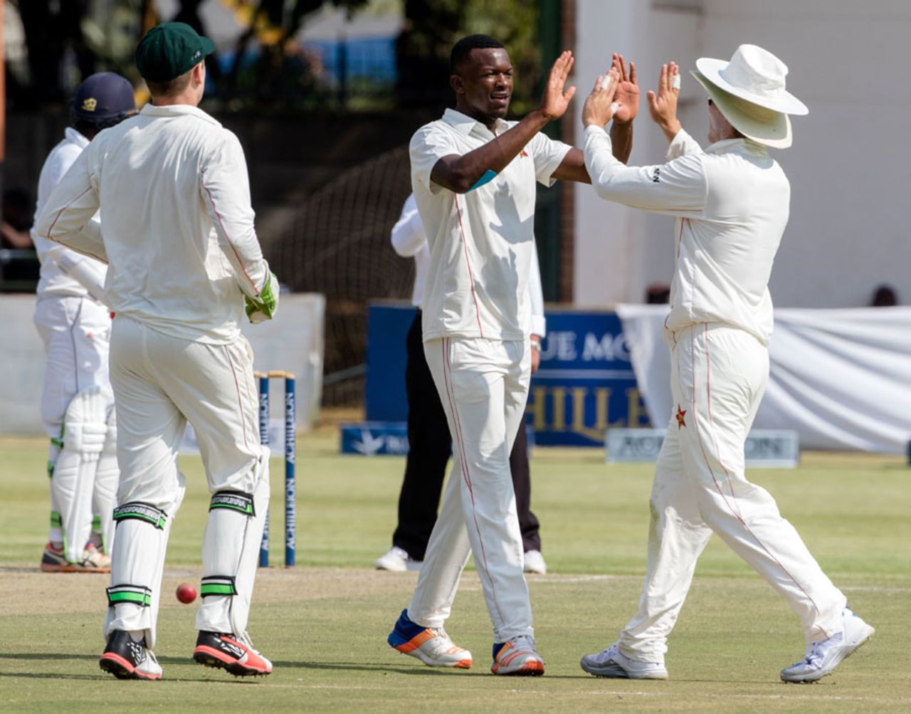 Carl Mumba dismissed Rangana Herath with a short ball for his maiden Test wicket, Zimbabwe v Sri Lanka, 1st Test, Harare, 2nd day, October 30, 2016