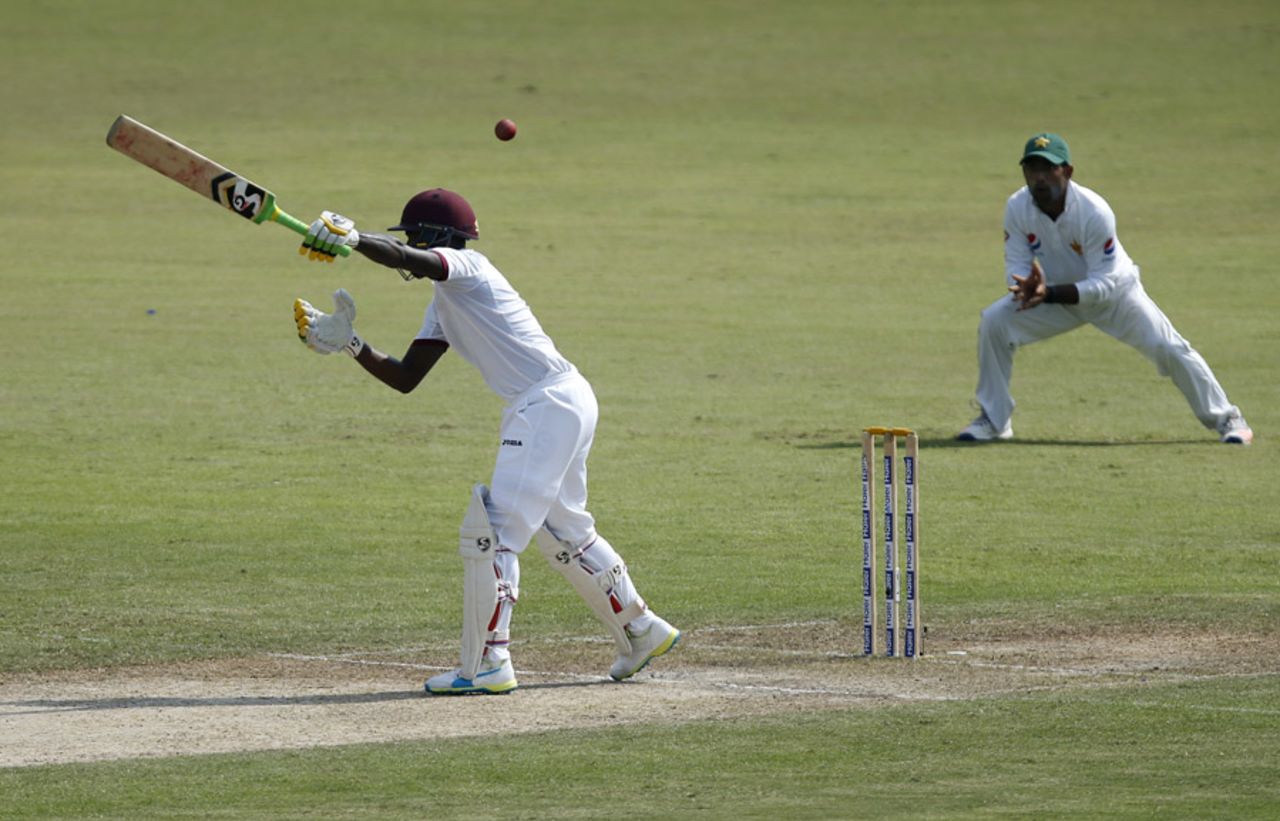 Asad Shafiq shapes up to catch Jermaine Blackwood in the slips, Pakistan v West Indies, 3rd Test, Sharjah, 2nd day, October 31, 2016
