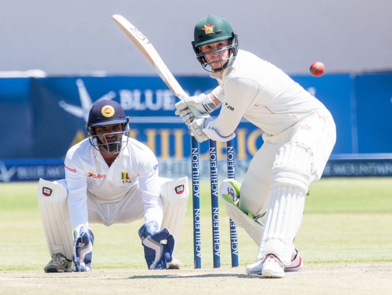 Peter Moor watches the ball closely, Zimbabwe v Sri Lanka, 1st Test, Harare, 3rd day, October 31, 2016