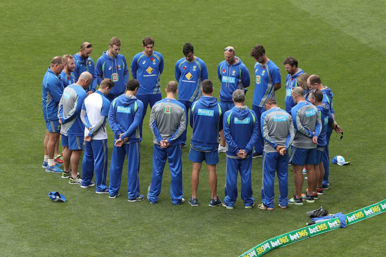 The Australians keep a minute's silence on Remembrance Day, Hobart, November 11, 2016