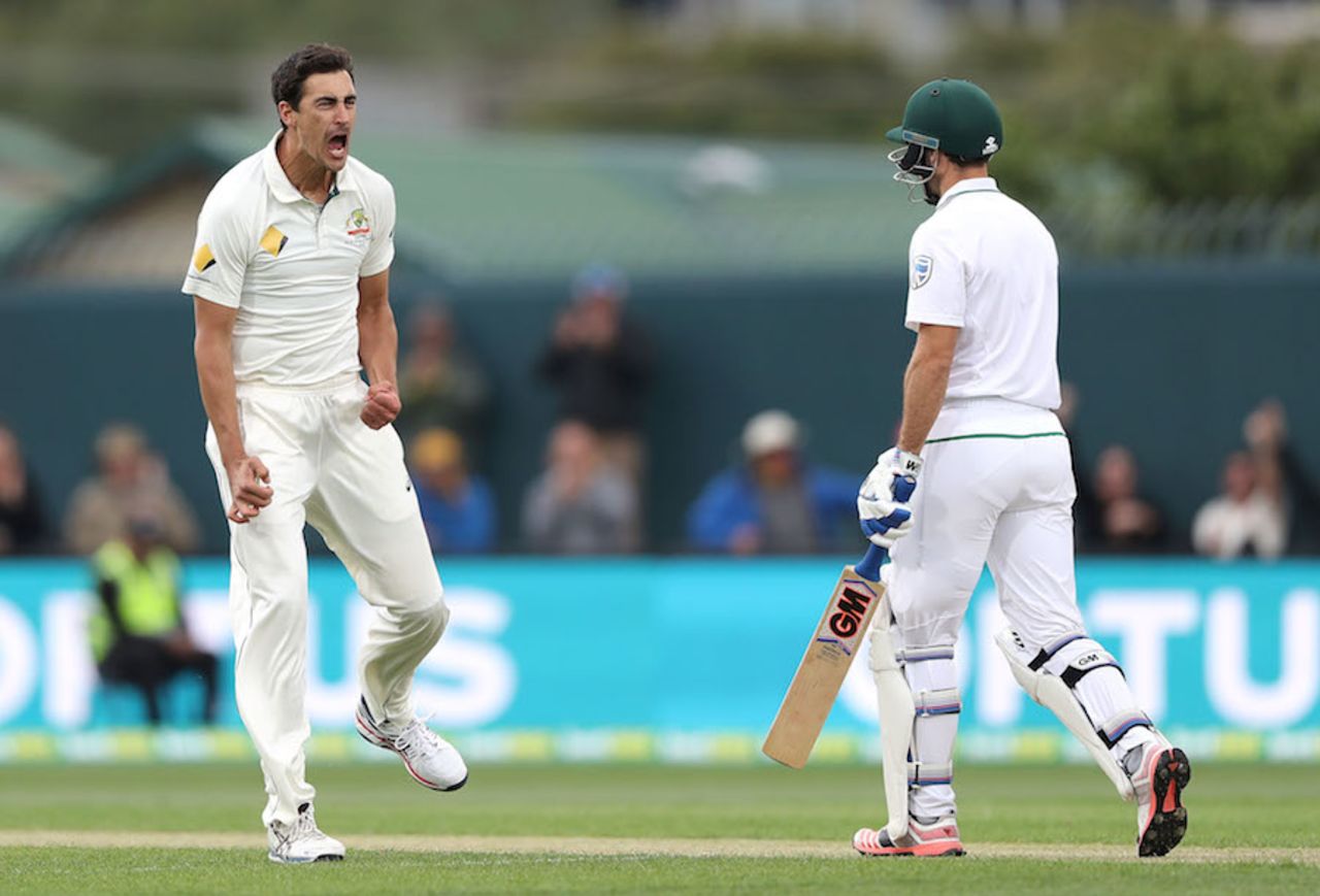 Mitchell Starc screams after dismissing Stephen Cook, Australia v South Africa, 2nd Test, Hobart, 1st day, November 12, 2016