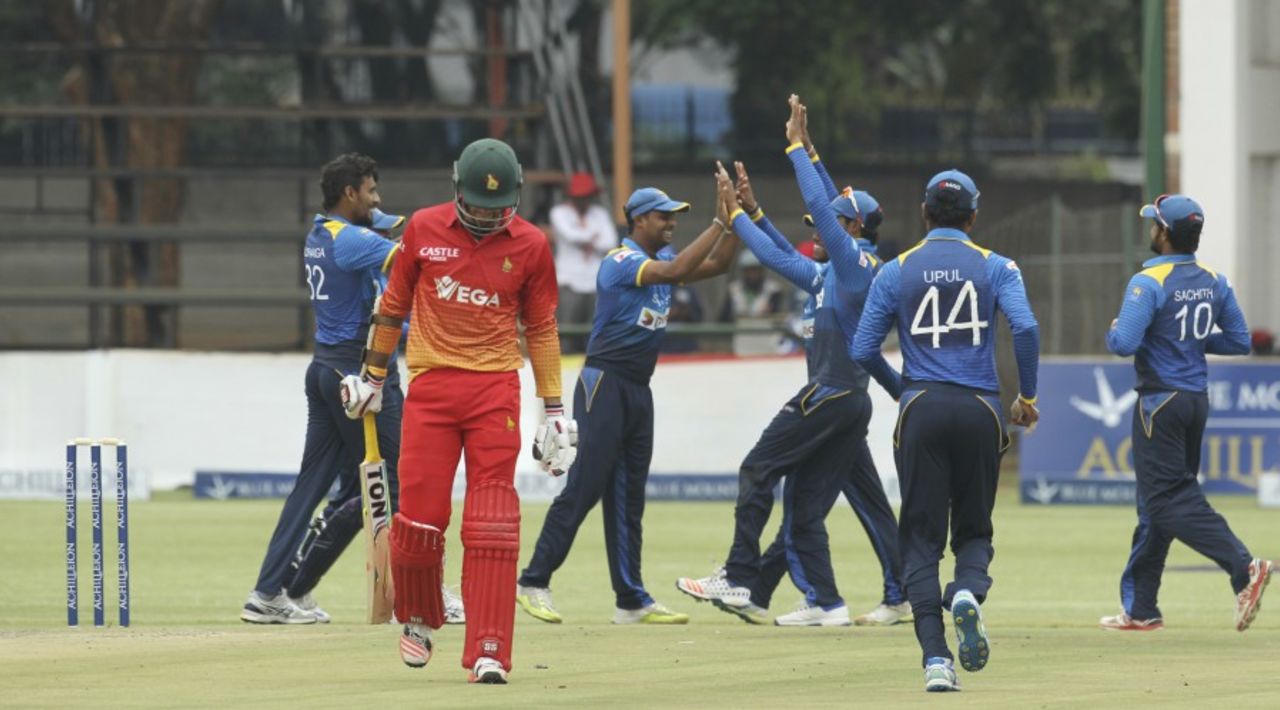 The Sri Lanka players celebrate Craig Ervine's wicket, Zimbabwe v Sri Lanka, Zimbabwe tri-series 2016-17, Harare, November 14, 2016