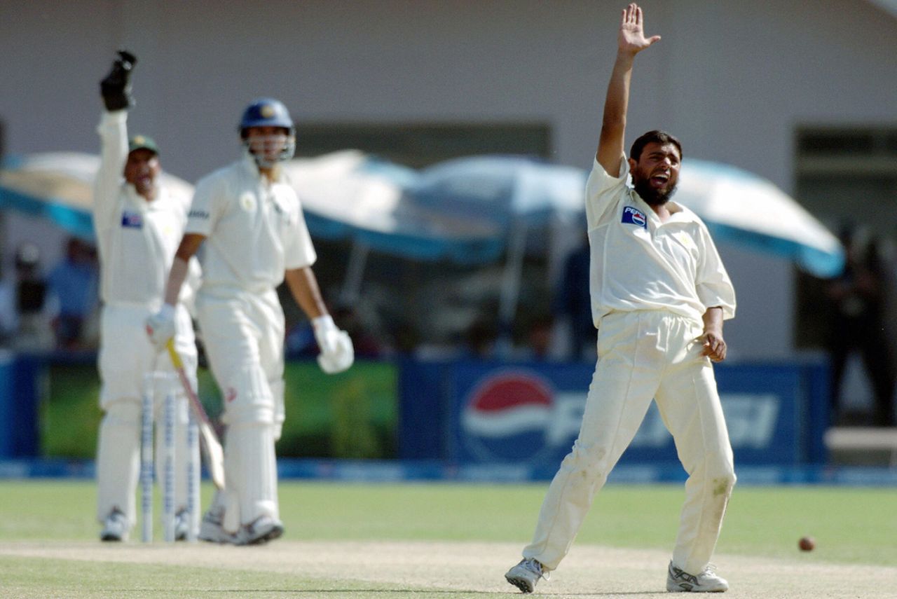 Saqlain Mushtaq appeals for the wicket of Yuvraj Singh, Pakistan v India, 1st Test, Multan, 2nd day, March 29, 2004
