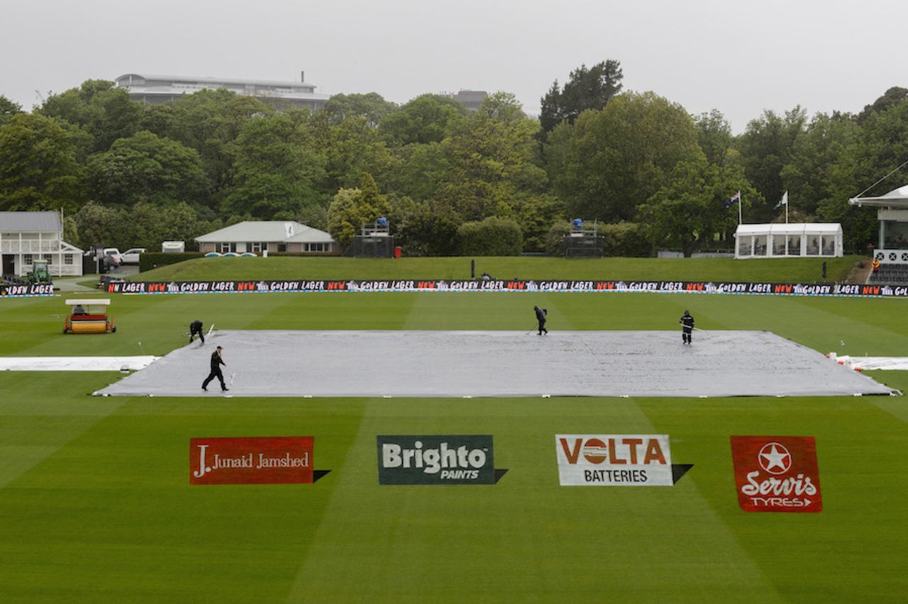 The 2016-17 international season had a wet start at Hagley Oval, New Zealand v Pakistan, 1st Test, Christchurch, 1st day, November 17, 2016