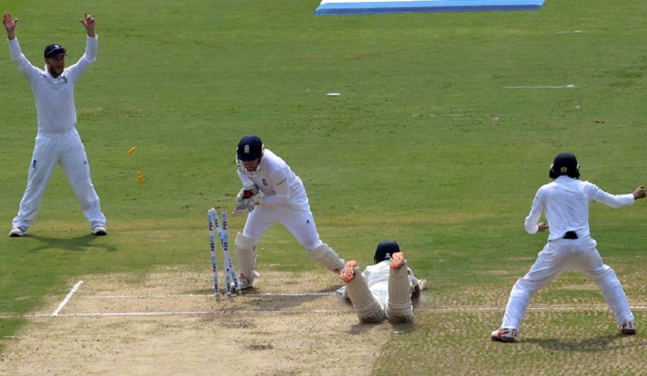 Cheteshwar Pujara survives a run-out attempt, India v England, 2nd Test, Visakhapatnam, 1st day, November 17, 2016