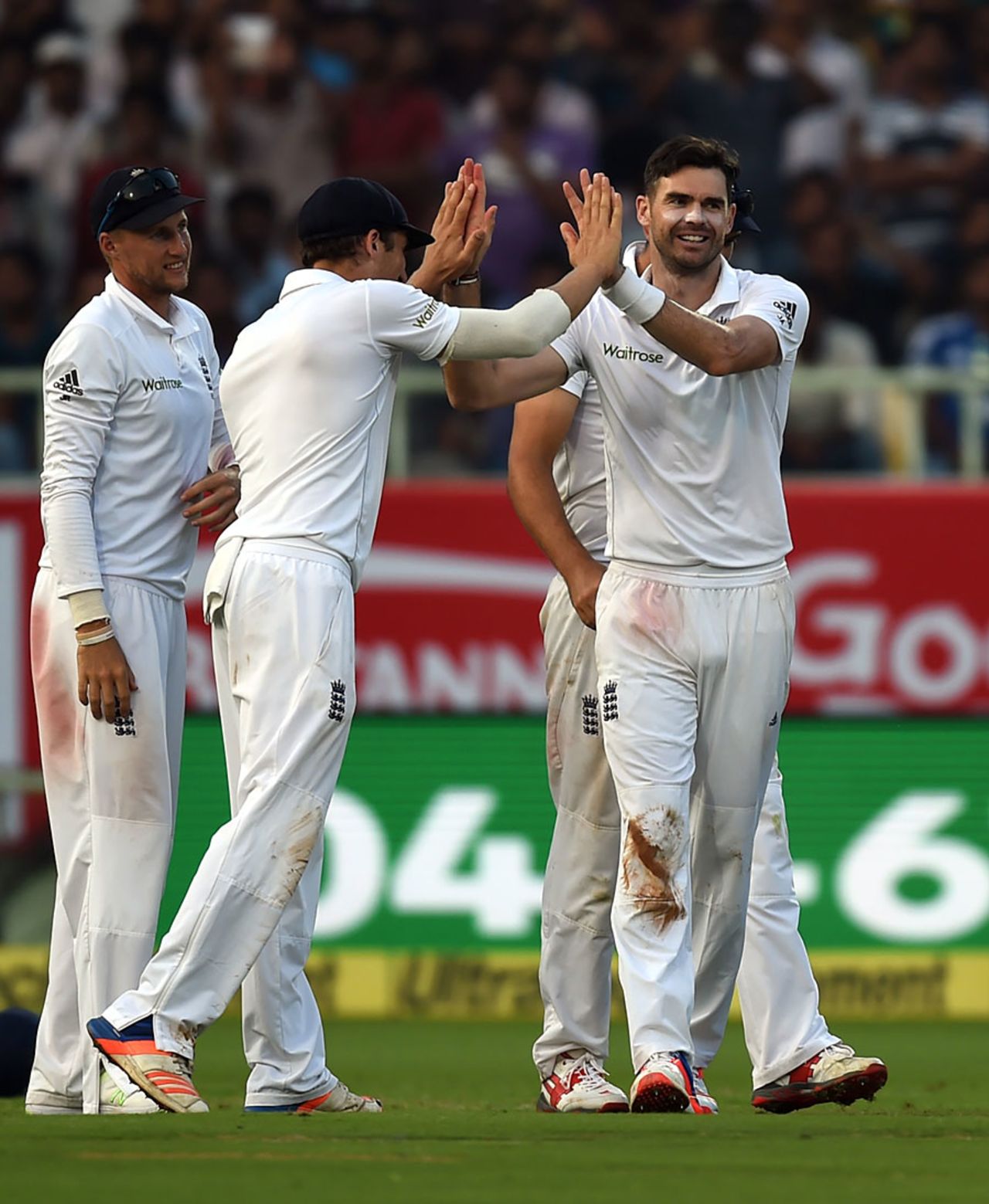 James Anderson struck with the second new ball, India v England, 2nd Test, Viskhakapatnam, 1st day, November 17, 2016