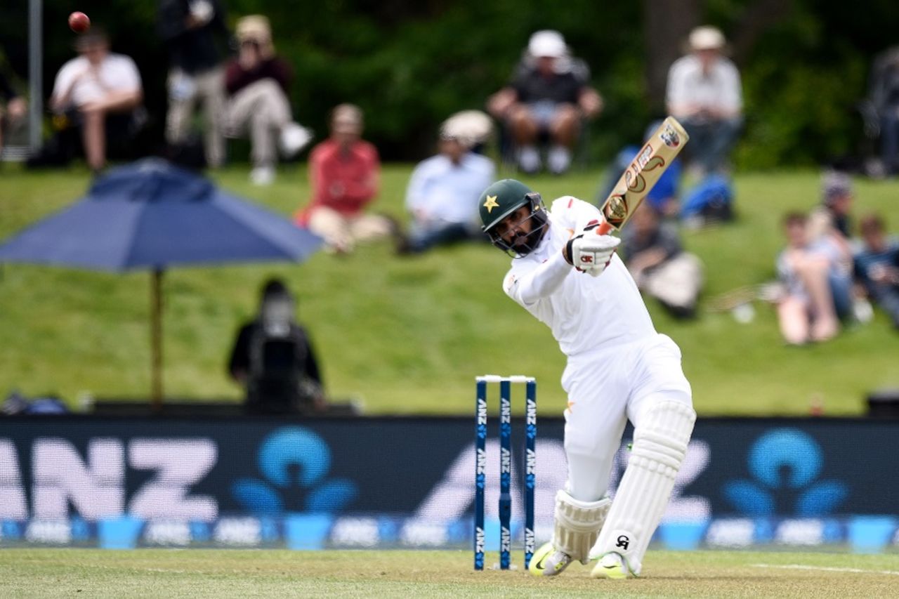 Misbah-ul-Haq top scored with 31, New Zealand v Pakistan, 1st Test, Christchurch, 2nd day, November 18, 2016