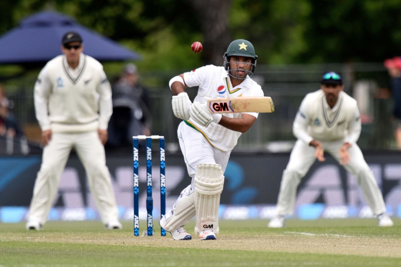 Sami Aslam pushes to mid-on, New Zealand v Pakistan, 1st Test, Christchurch, 3rd day, November 19, 2016