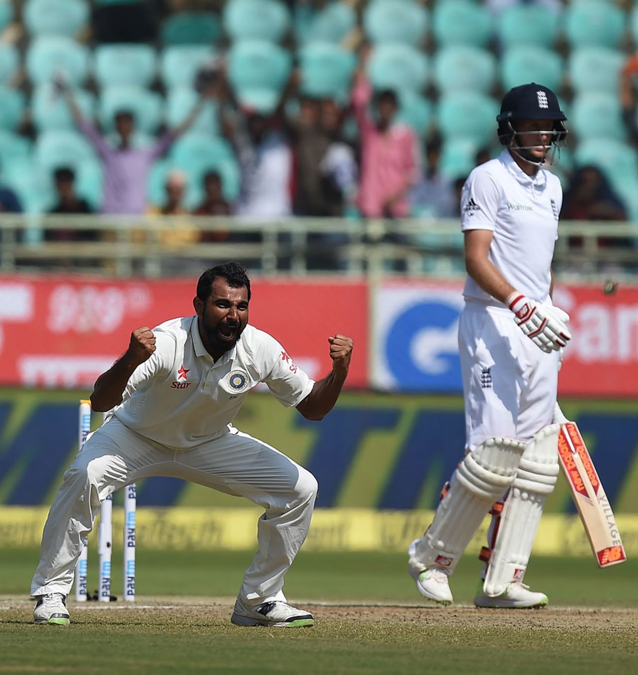 Mohammad Shami claimed the key wicket of Joe Root India v England, 2nd Test, Visakhapatnam, 5th day, November 21, 2016