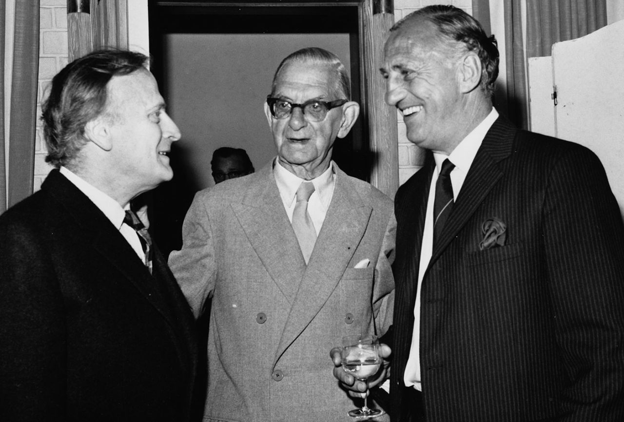 (From left) Yehudi Menuhin, Neville Cardus and Len Hutton have a chat at the launch of Cardus' book <i>Full Score</i> at the Savoy Hotel in London, September 22, 1970