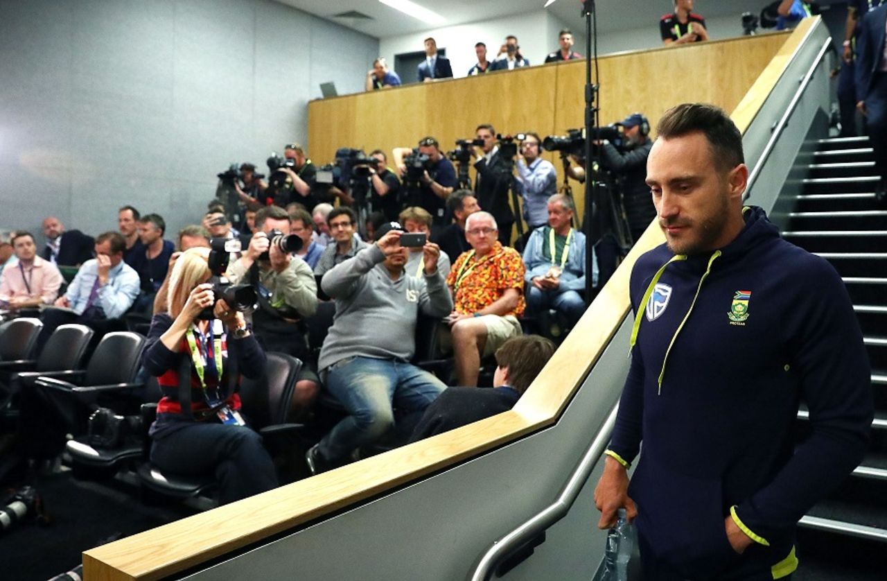 Faf du Plessis walks in for his pre-match press conference, Adelaide, November 23, 2016