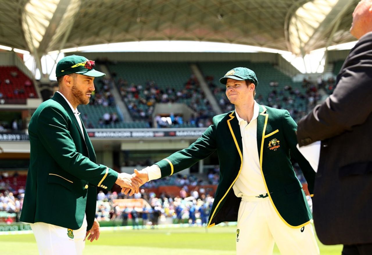 Captains Faf du Plessis and Steven Smith shake hands at the toss, Australia v South Africa, 3rd Test, Adelaide, 1st day, November 24, 2016