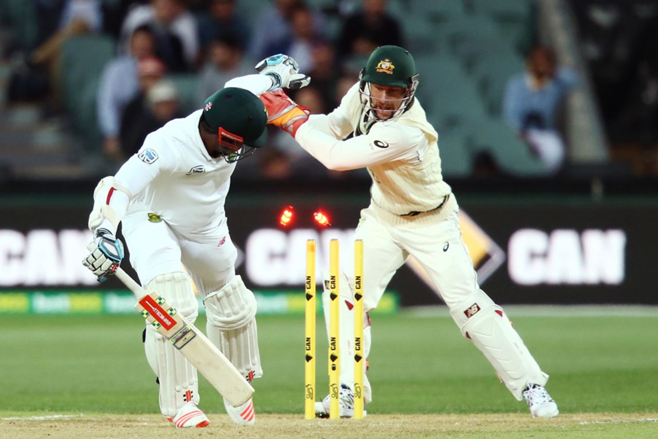 Matthew Wade stumps Kagiso Rabada, Australia v South Africa, 3rd Test, Adelaide, 1st day, November 24, 2016