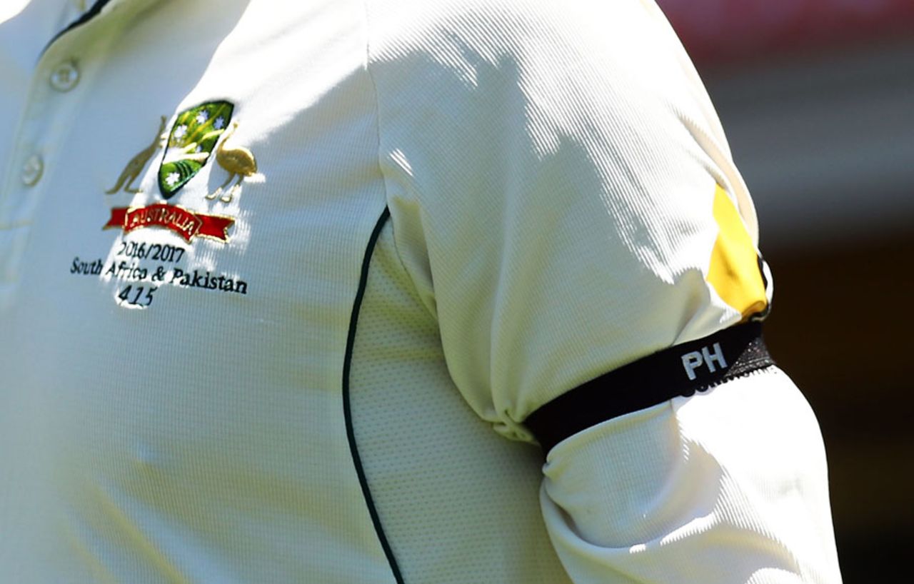 Players sported black armbands to mark the second anniversary of Phillip Hughes' death, Australia v South Africa, 3rd Test, Adelaide, 4th day, November 27, 2016