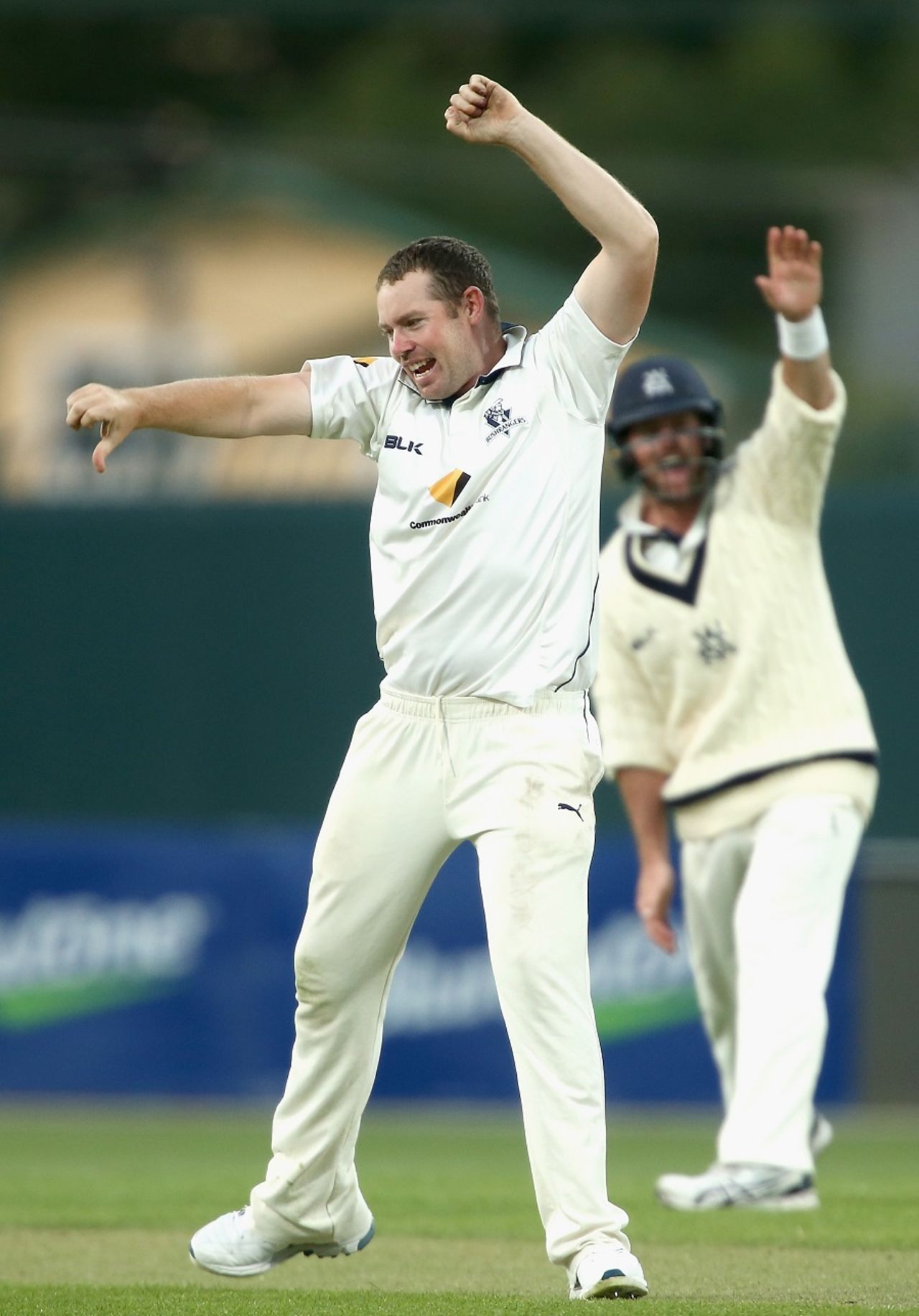 Jon Holland took his third first-class five-for, Tasmania v Victoria, 1st day, Sheffield Shield 2016-17, Hobart, December 5, 2016