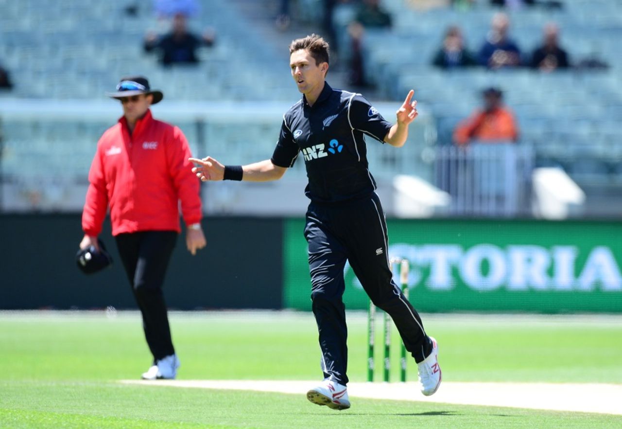 Trent Boult snared two early wickets, Australia v New Zealand, 3rd ODI, Melbourne, December 9, 2016