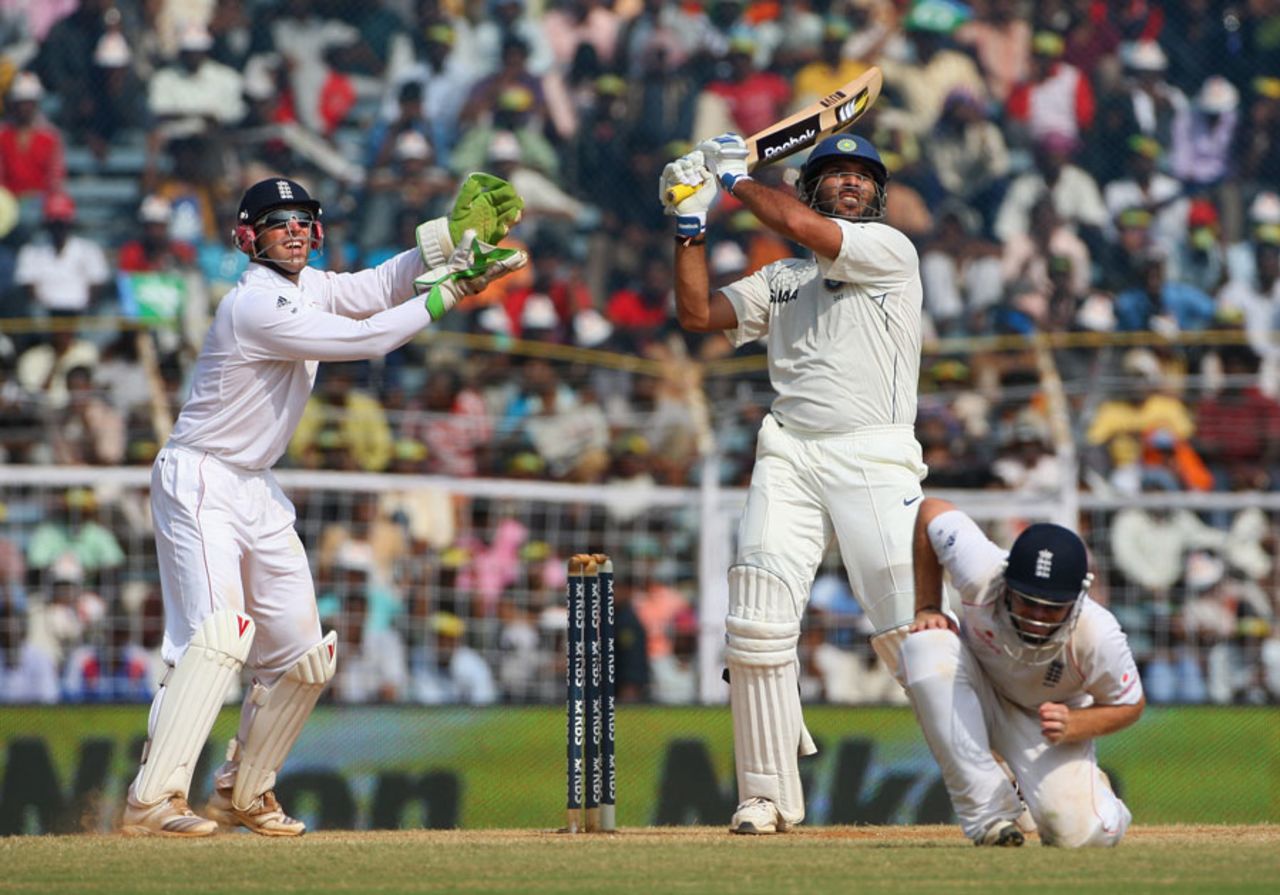 Yuvraj Singh pulls one for six, India v England, 1st Test, Chennai, 5th day, December 15, 2008